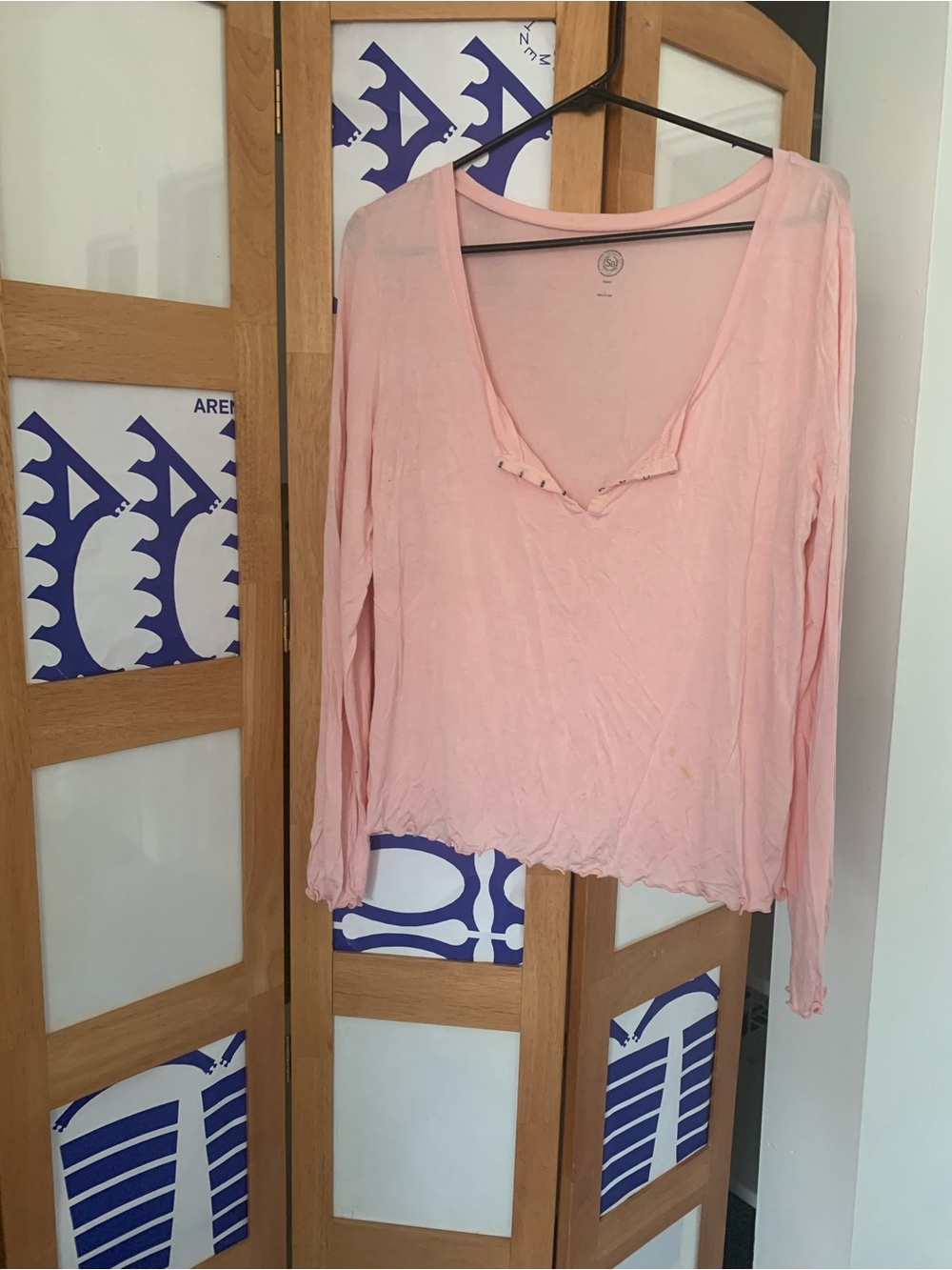 Light Pink Women's Long-Sleeve Top